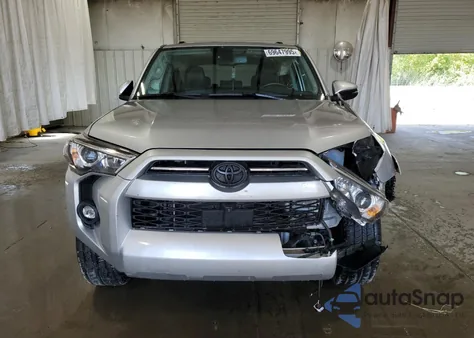 2023 Toyota 4Runner Se from USA, damaged, VIN JTENU5JR8P6130728